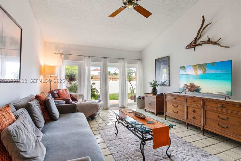 2 bedroom Villa at 19994 NE 5th Ct 3C, Sandpiper At Calif Club C, Miami — photo 1