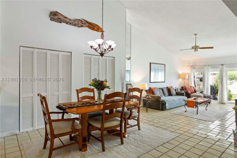 2 bedroom Villa at 19994 NE 5th Ct 3C, Sandpiper At Calif Club C, Miami — photo 3