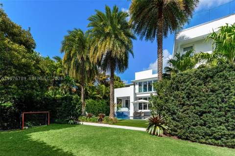 741 Harbor Dr, Key Biscayne FL - photo 21 of 36