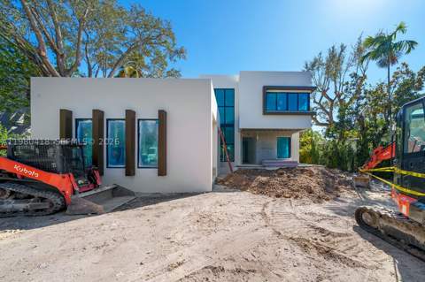 820 NE 111th St, Biscayne Park FL - photo 17 of 35