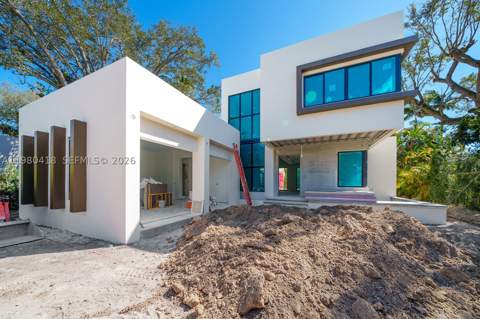 820 NE 111th St, Biscayne Park FL - photo 18 of 35