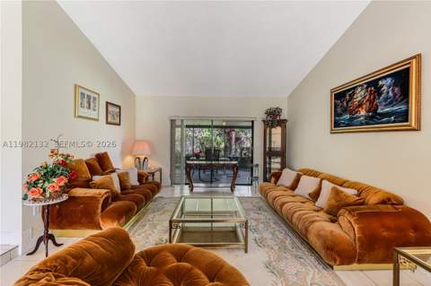 11541 SW 100th St, Miami FL - photo 7 of 51