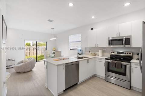 28500 SW 133rd Path, Homestead FL - photo 13 of 40