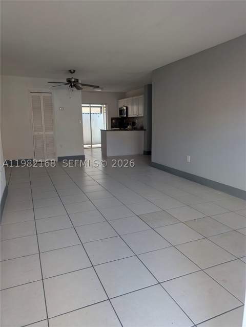 2485 W 76th St 109, Hialeah FL - photo 11 of 22