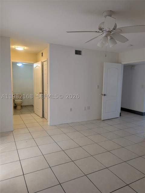 2485 W 76th St 109, Hialeah FL - photo 14 of 22