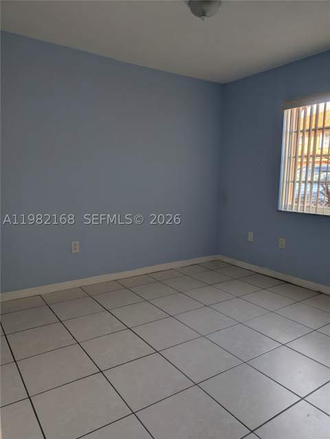 2485 W 76th St 109, Hialeah FL - photo 17 of 22