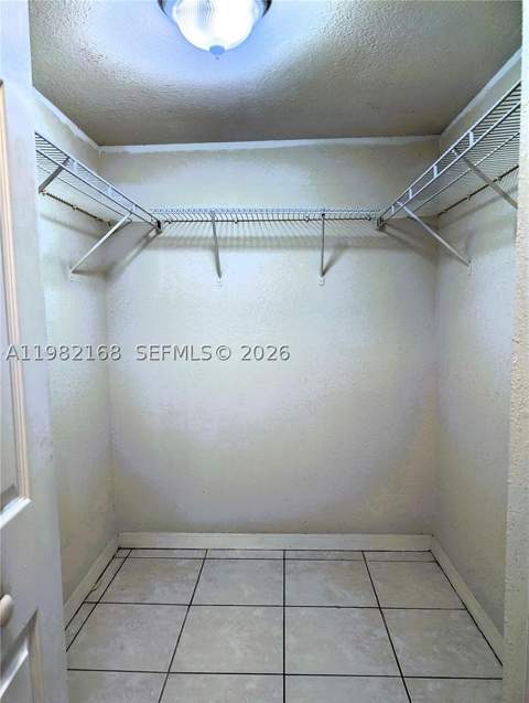 2485 W 76th St 109, Hialeah FL - photo 22 of 22