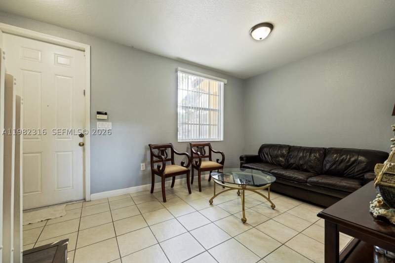 2 bedroom Townhouse at 3335 NE 13th Cir Dr 105-27, Villas At Carmel Condo No, Homestead — photo 3