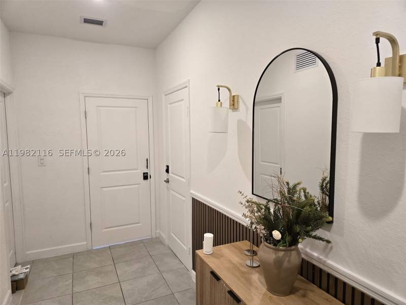 4 bedroom SingleFamilyResidence at 28850 SW 163rd Ave, Cedar Point, Homestead — photo 4