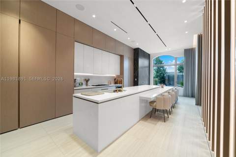 1522 Island Blvd, Aventura FL - photo 10 of 58