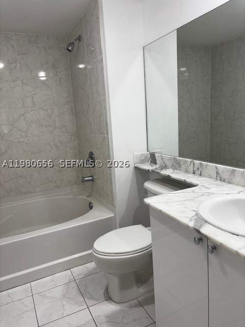 2775 NE 187th St 512, Aventura FL - photo 19 of 34