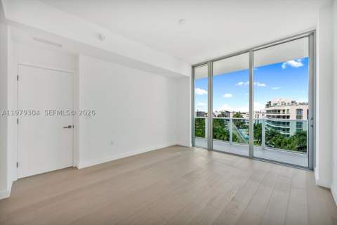 9201 E Bay Harbor Dr 710, Bay Harbor Islands FL - photo 15 of 21