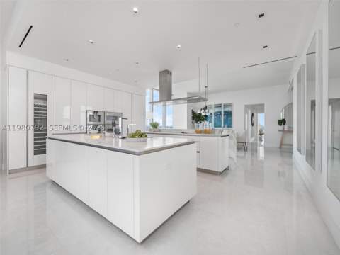 18501 Collins Ave 4304, Sunny Isles Beach FL - photo 10 of 22
