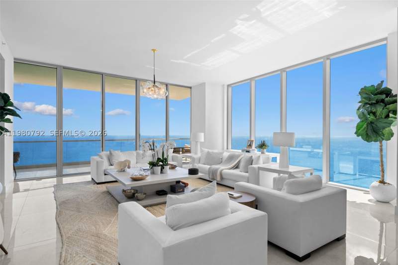 4 bedroom Condominium at 18501 Collins Ave 4304, Turnberry Ocean Club Condo, Sunny Isles Beach — photo 3