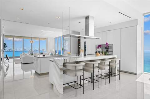 18501 Collins Ave 4304, Sunny Isles Beach FL - photo 9 of 22
