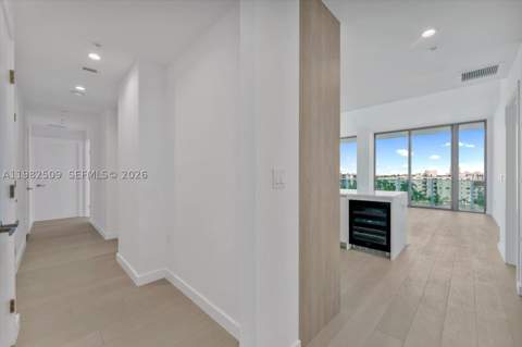 9201 E Bay Harbor Dr 702, Bay Harbor Islands FL - photo 6 of 25