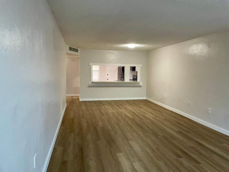 1 bedroom Condominium at 1401 NE 191st Street, Rolling Green Condo D, Miami — photo 3