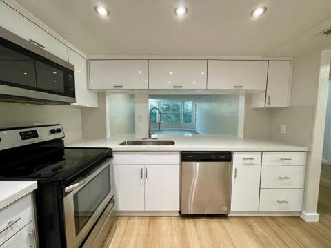 1401 NE 191st Street, Miami FL - photo 6 of 31