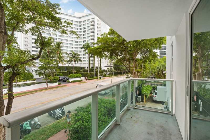 2 bedroom Condominium at 1035 West Ave 201, Mirador 1035 Condo, Miami Beach — photo 1