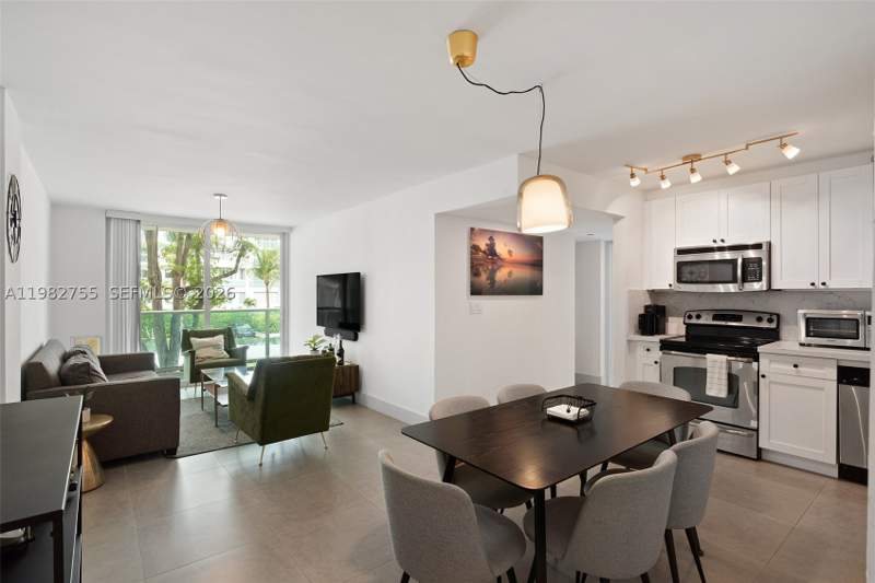 2 bedroom Condominium at 1035 West Ave 201, Mirador 1035 Condo, Miami Beach — photo 4