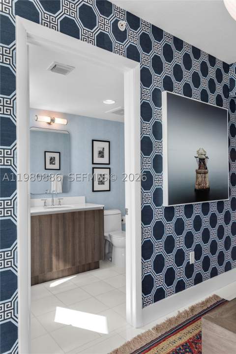 665 NE 25th St 2102, Miami FL - photo 24 of 29