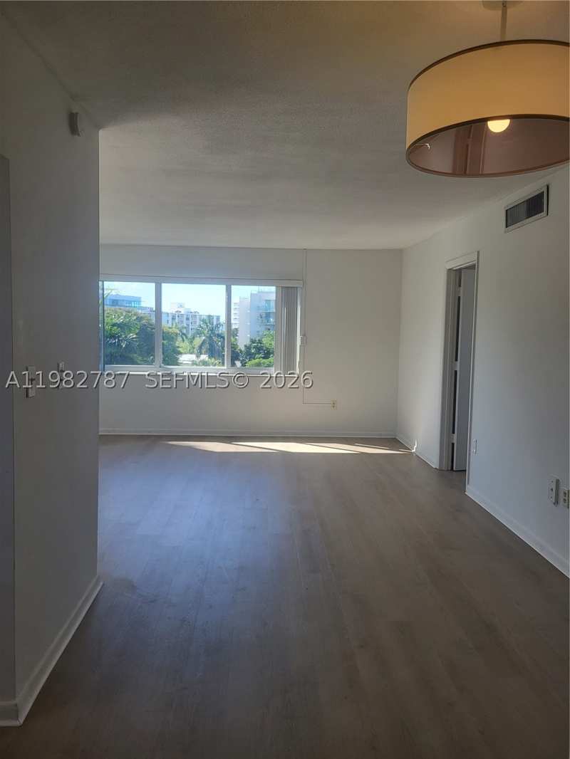 2 bedroom Condominium at 1020 94th St 503, Chatillon Hall Condominiu, Bay Harbor Islands — photo 1