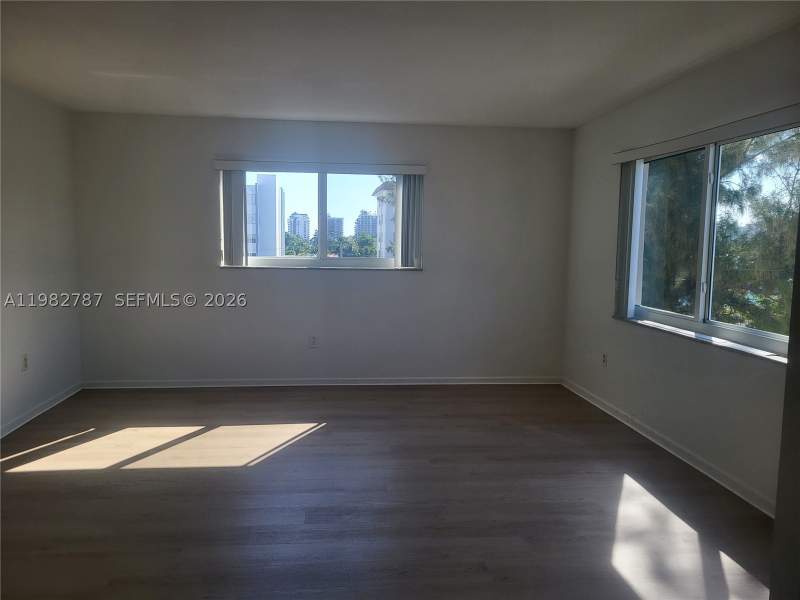 2 bedroom Condominium at 1020 94th St 503, Chatillon Hall Condominiu, Bay Harbor Islands — photo 3