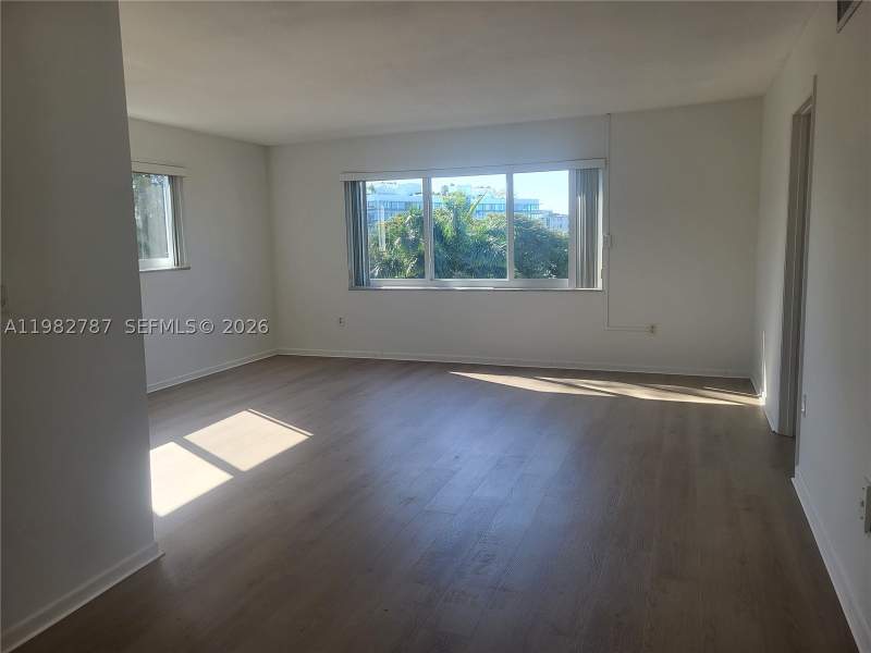 2 bedroom Condominium at 1020 94th St 503, Chatillon Hall Condominiu, Bay Harbor Islands — photo 4