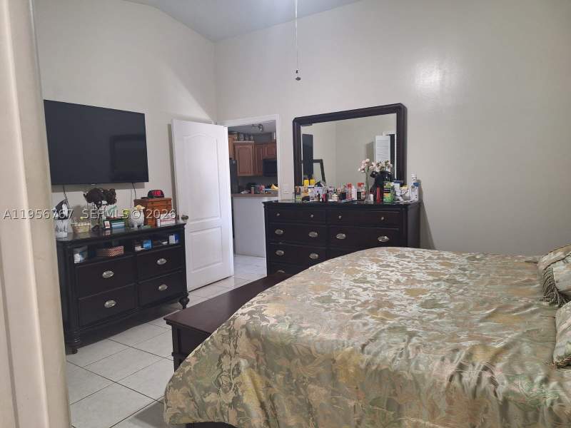 3 bedroom SingleFamilyResidence at 13822 SW 156th St, P A At Coral Reef, Miami — photo 4