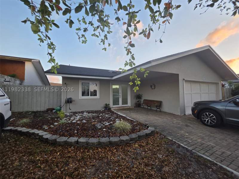 5 bedroom SingleFamilyResidence at 14530 SW 110th St, Kendall Kingdom, Miami — photo 2