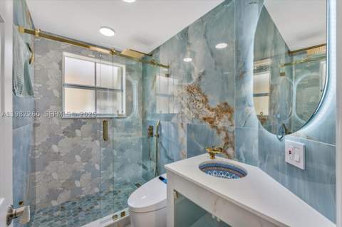 9057 SW 161st Ter, Palmetto Bay FL - photo 14 of 40