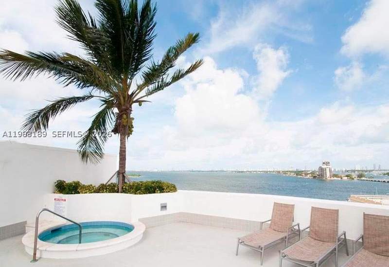 0 bedroom Condominium at 1750 N Bayshore Dr 1104, Opera Tower Condo, Miami — photo 5