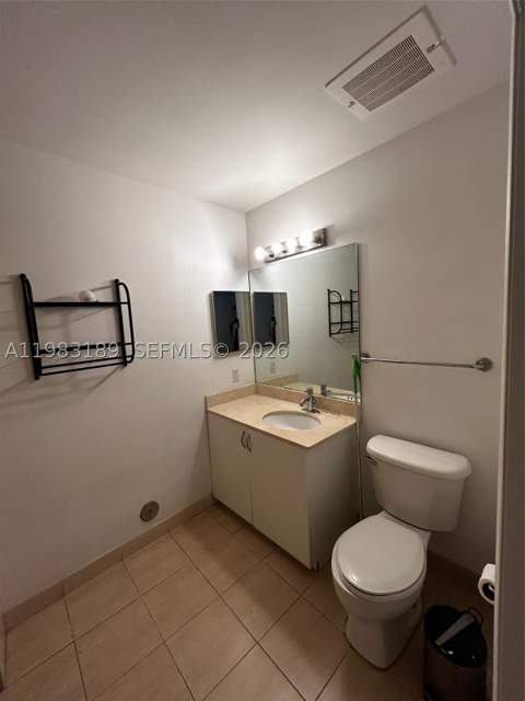 1750 N Bayshore Dr 1104, Miami FL - photo 7 of 14
