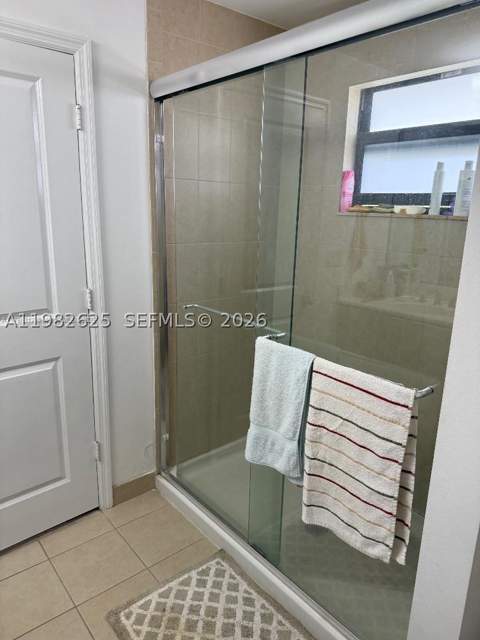 424 NE 194th Ter, Miami FL - photo 14 of 27