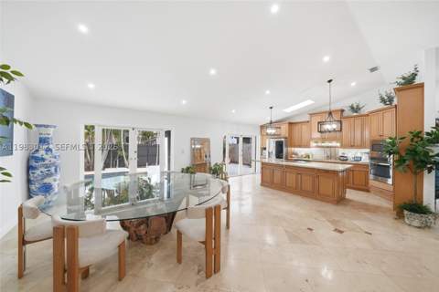 12715 SW 96th Ter, Miami FL - photo 13 of 38