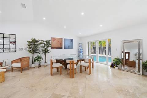 12715 SW 96th Ter, Miami FL - photo 15 of 38