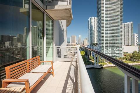690 SW 1st Ct 1504, Miami FL - photo 7 of 27