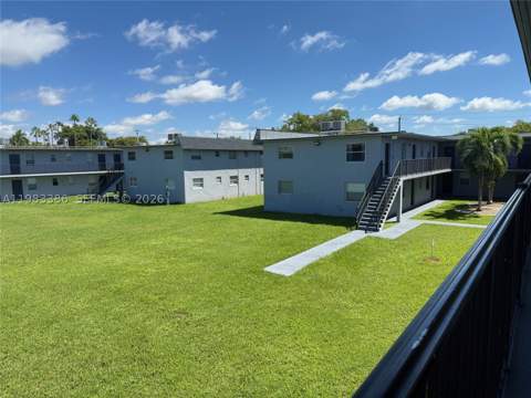 4300 SW 67th Ave 38, Miami FL - photo 7 of 8