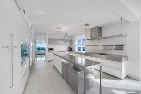 5801 Collins Ave 1200, Miami Beach FL - photo 14 of 77