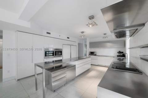 5801 Collins Ave 1200, Miami Beach FL - photo 15 of 77