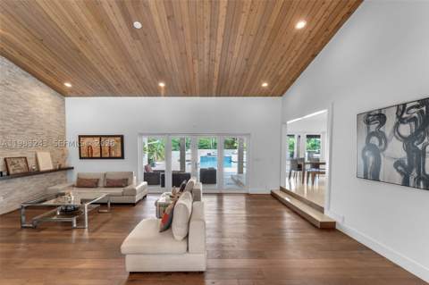 8967 SW 117th St, Miami FL - photo 8 of 87