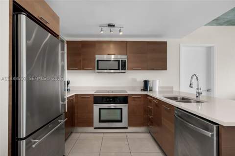 3250 NE 1st Ave 814, Miami FL - photo 9 of 28
