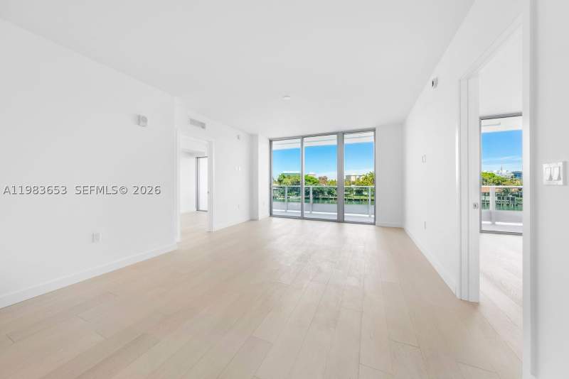 2 bedroom Condominium at 9221 E Bay Harbor Drive 409, La Baia Bay Harbor Islands, Bay Harbor Islands — photo 5