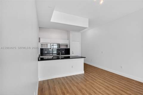 950 Brickell Bay Dr 4100, Miami FL - photo 13 of 52