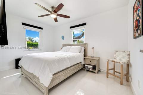 7235 SW 39th St, Miami FL - photo 11 of 16