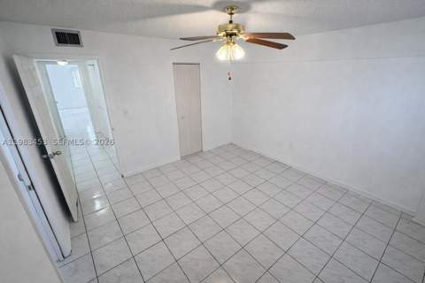 1630 W 46th St 514B, Hialeah FL - photo 17 of 22
