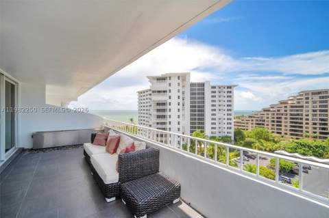 199 Ocean Lane Dr 1009, Key Biscayne FL - photo 23 of 31