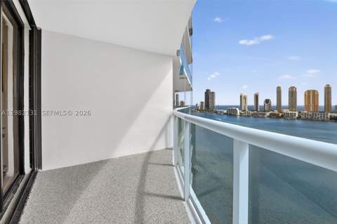 4000 Island Blvd 2301, Aventura FL - photo 12 of 78