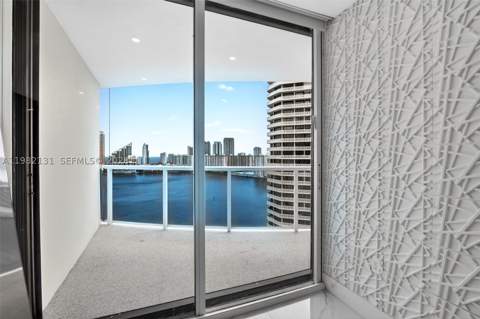 4000 Island Blvd 2301, Aventura FL - photo 24 of 78