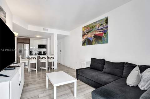 481 NE 29th St 702, Miami FL - photo 15 of 33